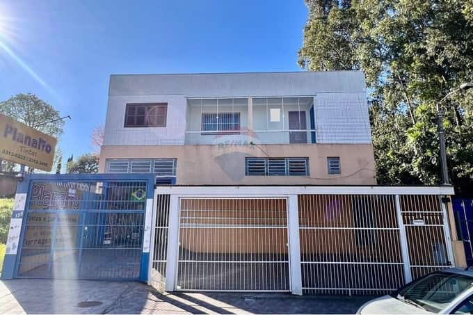 Pavilhão com apartamento anexo, em Passo Fundo/RS