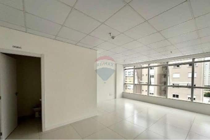 PREMIUM CENTER
