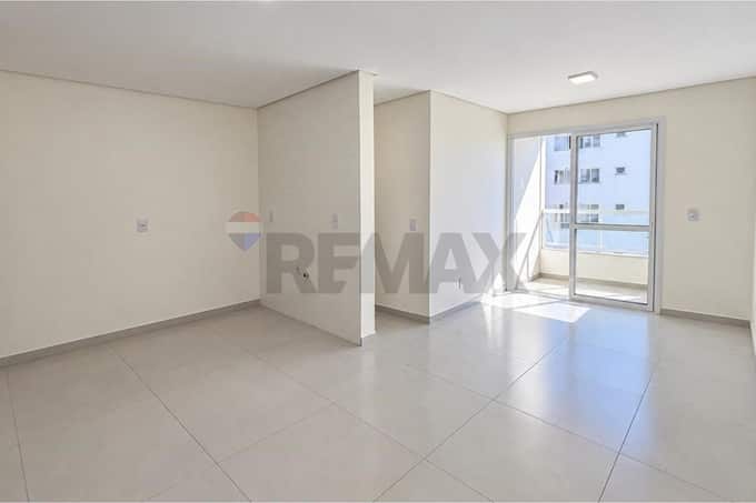 Apartamento na Rua Estrela!